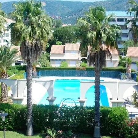 Apartament Avec Piscine, 5 Couchages, Parking,